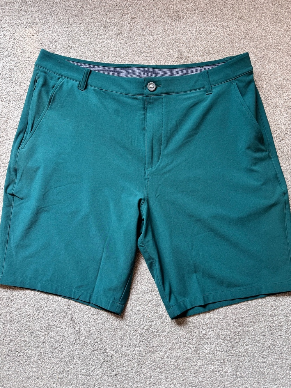 Mens Puma 9” Golf Shorts Size 36 Forest Green Like New